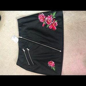NWT Skirt